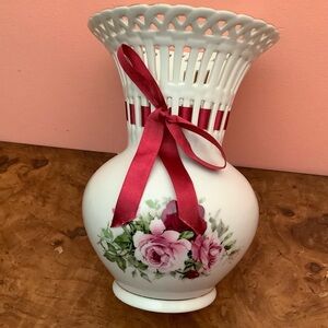 Formalities By Baum Bros Victorian Roses Lattice 9.5” Vase Vintage Replacement